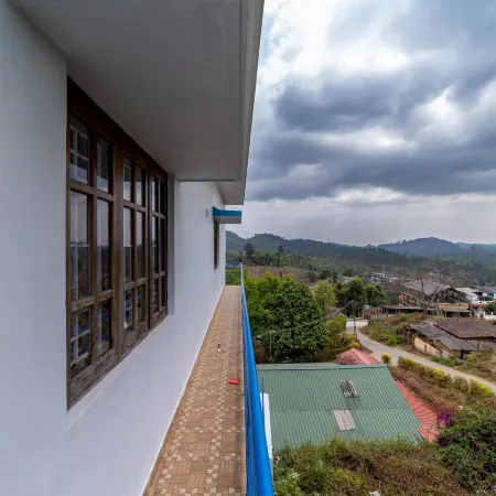 Sri Nandha Luxury Comforts