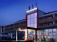 All in Red Thermenhotel فنادق في Oberpullendorf