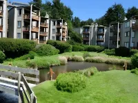 Little Creek Cove Beach Resort - parking