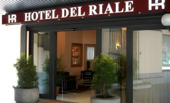 Hotel Del Riale