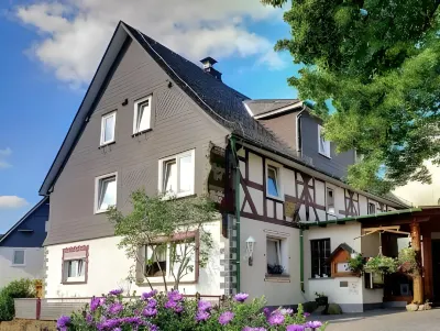 Hotel Restaurant Lindenhof Hotel di Biedenkopf