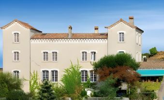 Villa Aimée Luxury Apartments with Heated Pool
