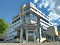 尤尼沃斯 T 酒店 - 3星級