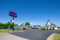 AmericInn by Wyndham Ashland Hotel di Ashland