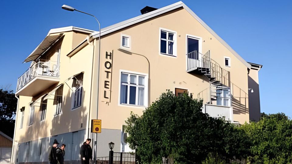 Adels Hotel