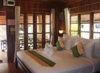Chareena Beachside Hôtels à : Koh Lipe