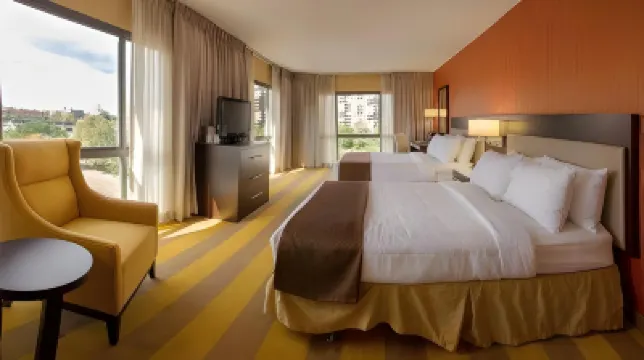 Wyndham Rochester Downtown Hotels near Strong Museum The