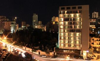 Xpress by Smallville - Housity