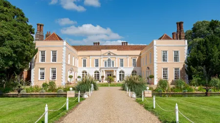 Hintlesham Hall Hotel Отели в г. Кейпел Сейнт Мэри