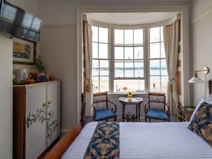 Weymouth Sands Guesthouse