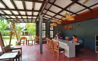 Golden Bay Cottage Hotels in Koh Lanta