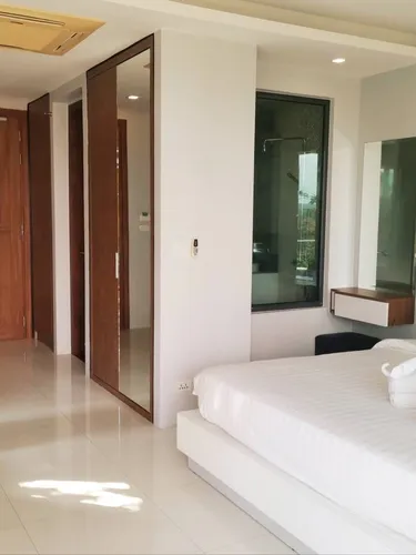 รูปภาพของBright Rawai studio- Condo with pool & parking