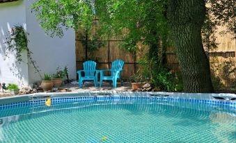 Accommodation for 2 People by the River Near St Chinian