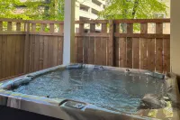 Quality Inn & Suites Downtown Hotels in Charlottetown