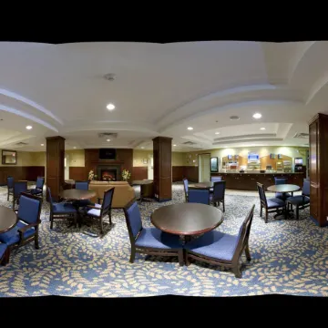 Holiday Inn Express & Suites EDSON by IHG