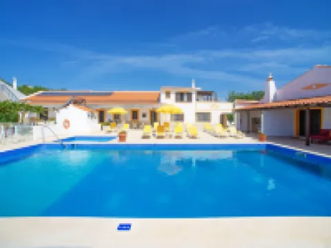 Eugênia Hotels in Paderne