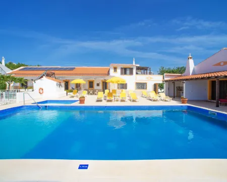 Sebastião Hotels in Paderne