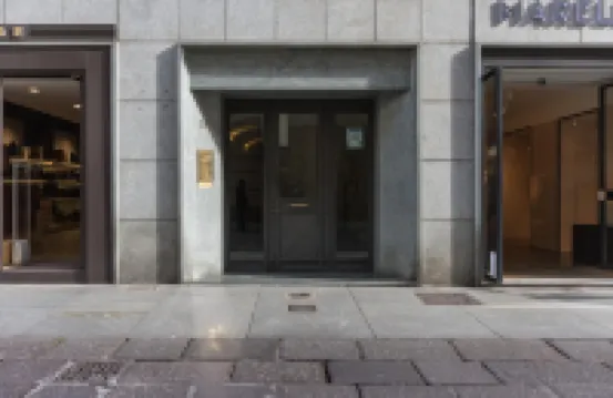 Porta Palace Apartments Отели в г. 