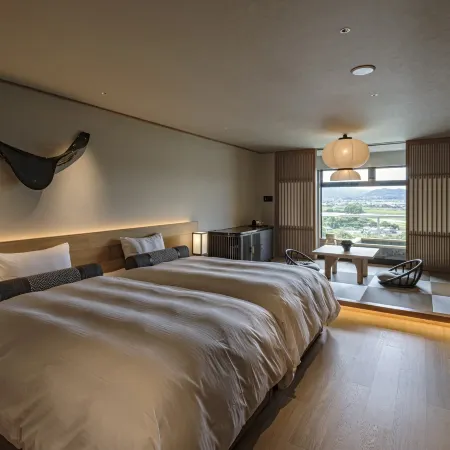 Hotel Parens Onoya