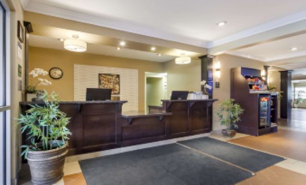 Best Western Plus Peace River Hotel  Suites