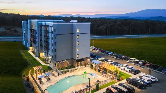 Staybridge Suites Pigeon Forge - Smoky Mtns