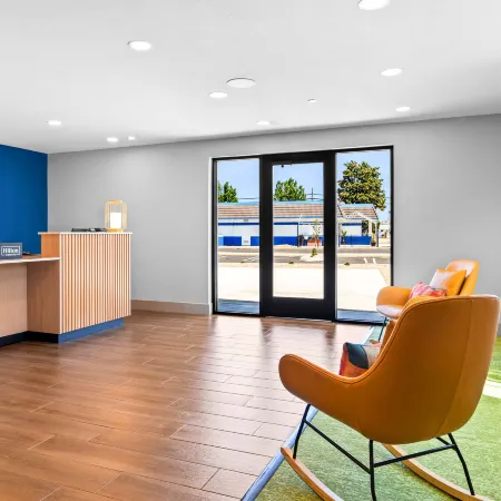 Spark by Hilton Modesto
