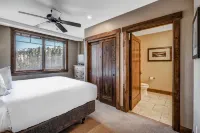 Crystal Peak Lodge by Vail Resorts Hotels near Longbranch Condominium