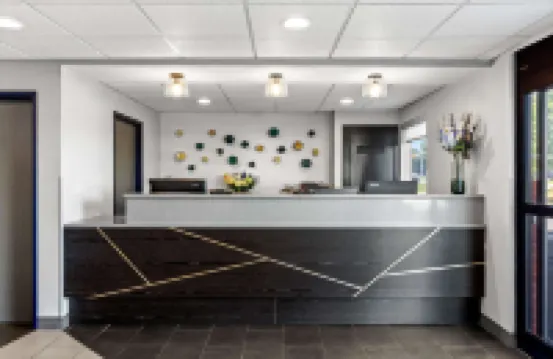 Days Inn by Wyndham Doswell at the Park