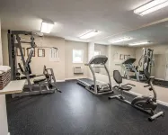 Suburban Studios Melbourne Airport Hotels in West Melbourne