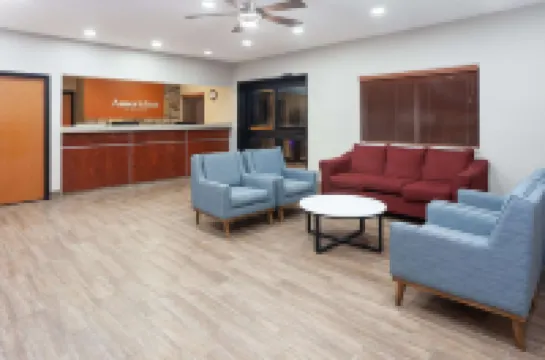 AmericInn by Wyndham Hudson