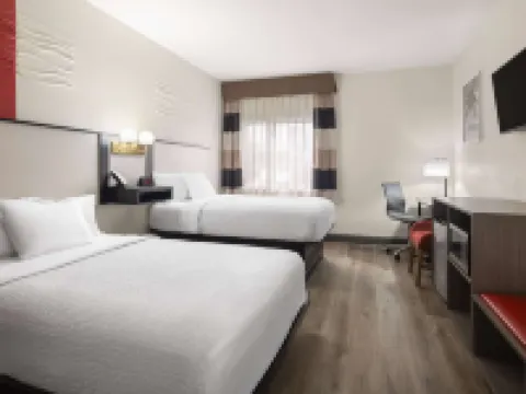 Ramada by Wyndham Locust Grove Hotels in Henry County