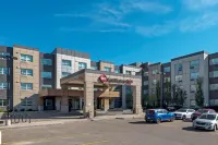 Best Western Plus Sawridge Suites Hotels near Parsons Creek Park