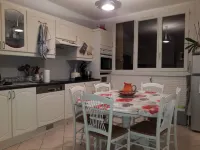 T4-5 with view of the Alps 5 minutes from Lyon Hotel a La Mulatiere