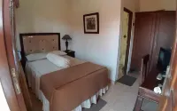 Adalia Homestay- Semarang (Syariah) Hotels in Gunung Pati