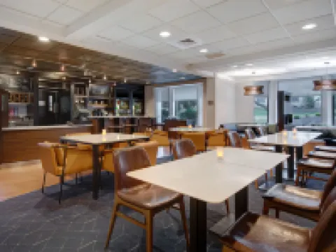 Courtyard State College Hotels in State College