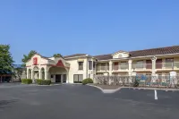Red Roof Inn Franklin, TN 