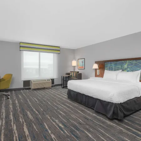 Hampton Inn & Suites Lincoln Northeast/I-80