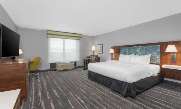 Hampton Inn & Suites Lincoln Northeast/I-80