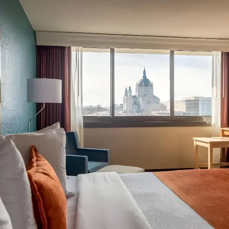 Radisson Hotel St. Paul Downtown