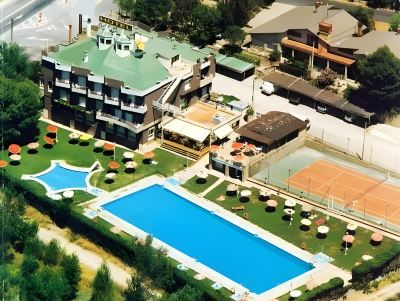 Outdoor Swimming Pool Hotel Restaurante Las Galias Photo
