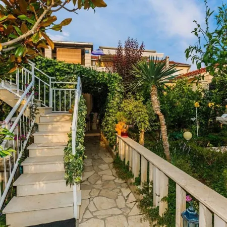 Apartments Roda
