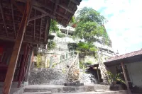 Vila Kopiori Gunungkidul Hotels in Gondomanan