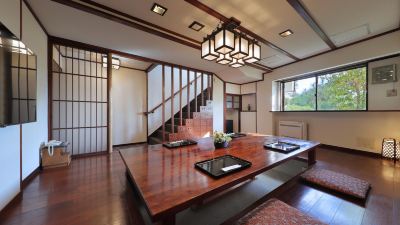 【漆宝閣】景観メゾネット (和室10畳＋ダイニングエリア)「金沢」[和室][喫煙] 熱海温泉　さくらや旅館の写真