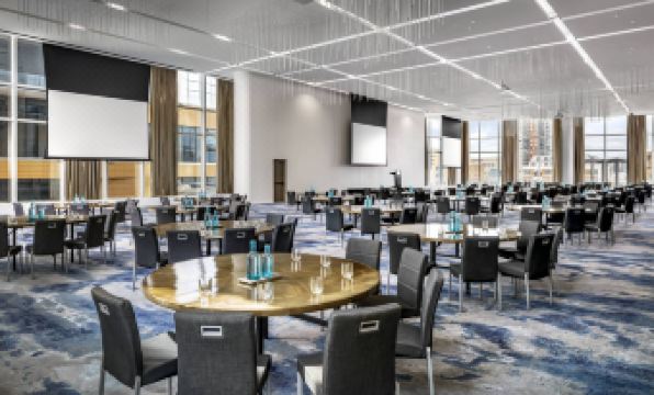 JW Marriott Edmonton Ice District