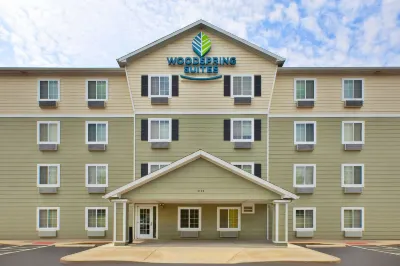 WoodSpring Suites St Louis St Charles فنادق في سانت تشارلز
