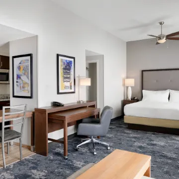 Homewood Suites by Hilton Champaign-Urbana Отели в г. Шампейн