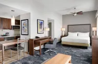 Homewood Suites by Hilton Champaign-Urbana Hotel di Champaign