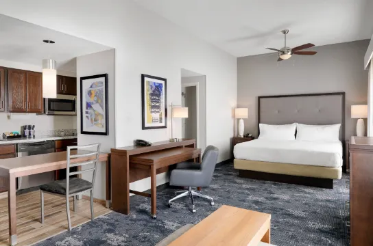 Homewood Suites by Hilton Champaign-Urbana