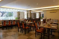 Grand Country Stays - Bangalore International Airport Road - breakfast