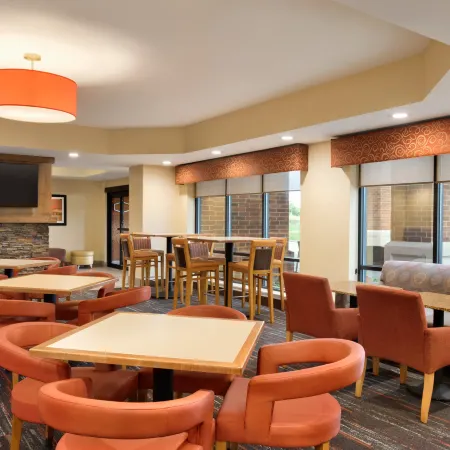 Hampton Inn by Hilton West des Moines Lake Drive